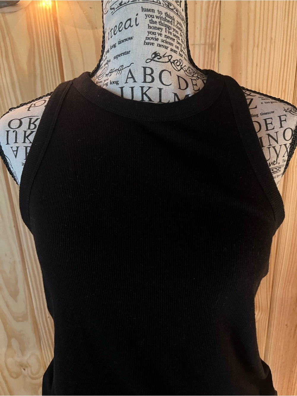 🖤Black Ribbed RacerbackTank Top🖤 - Picture 2 of 7